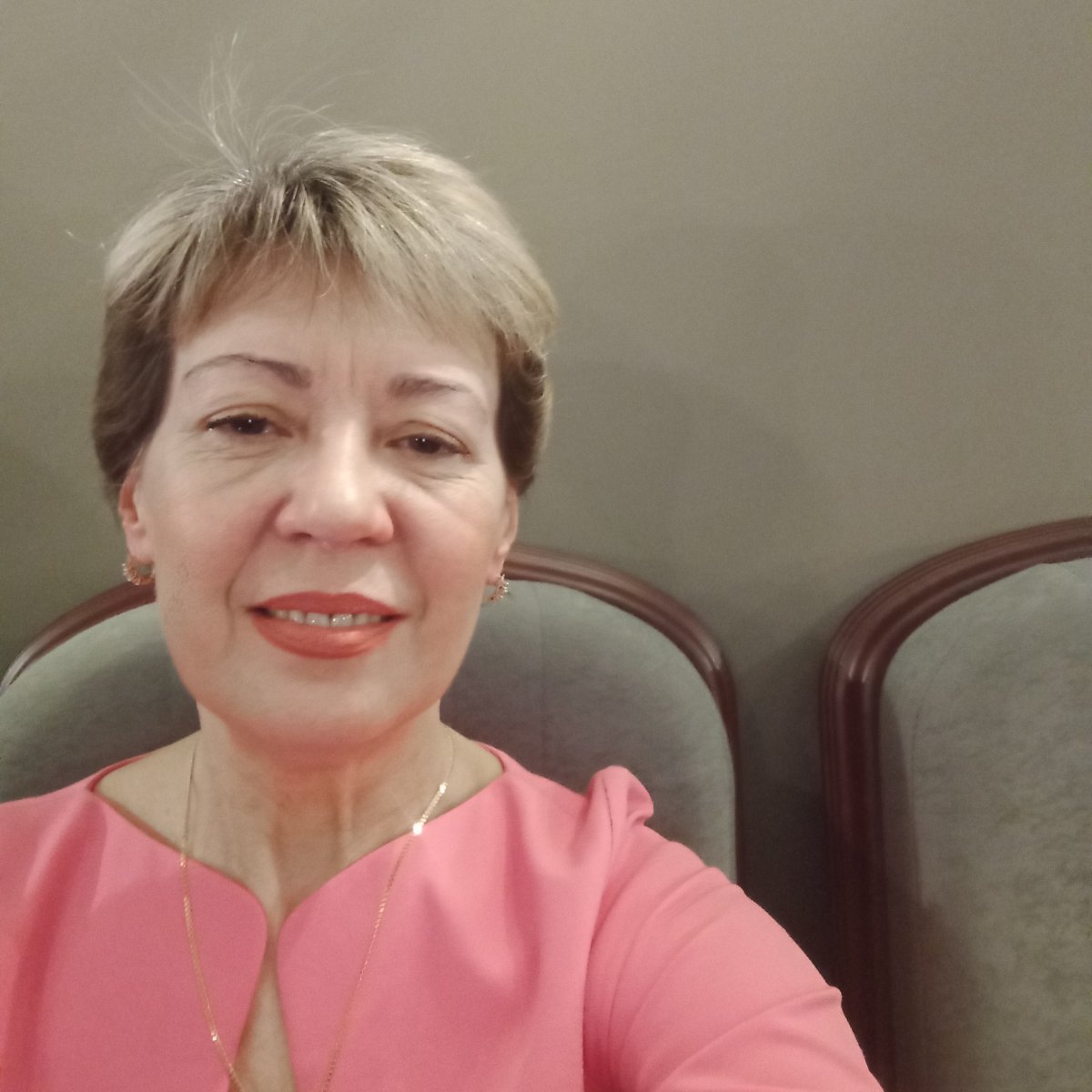 Фото пользователя Ирина, 53 лет, город Минусинск, цель знакомства: Серьёзные отношения