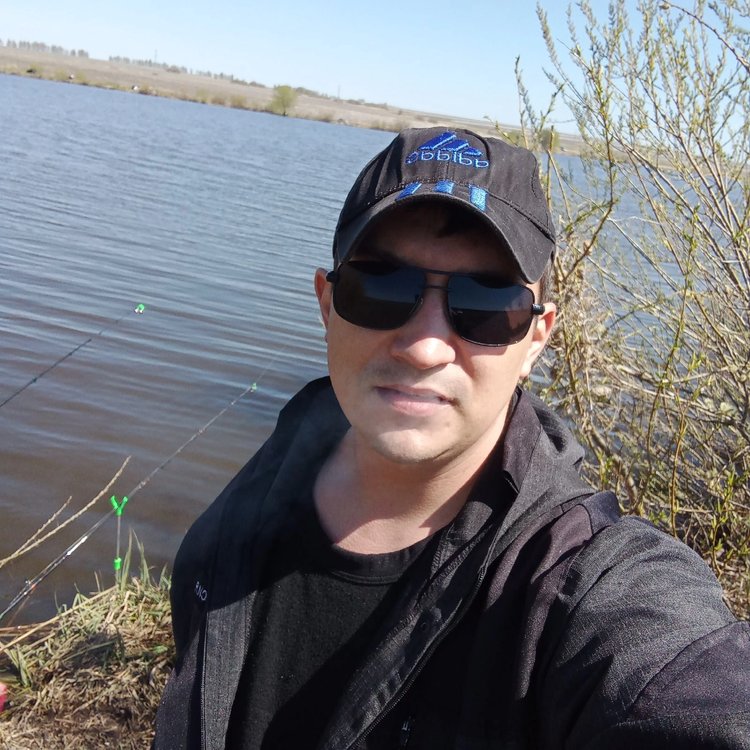 Фото пользователя Максим, 44 лет, город Москва, цель знакомства: Серьёзные отношения