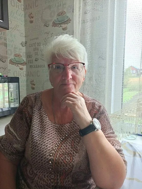 Фото пользователя Нина, 66 лет, город Южно-Сахалинск, цель знакомства: Серьёзные отношения