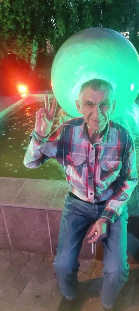 Фото пользователя Николай, 66 лет, город Новомосковск, цель знакомства: Серьёзные отношения