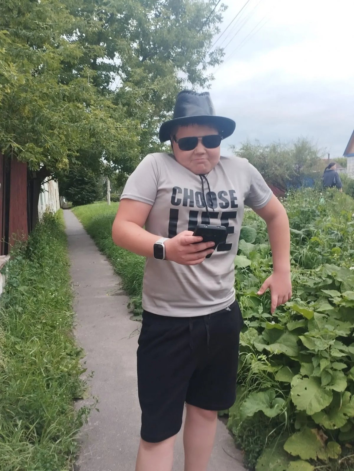 Фото пользователя Антон, 19 лет, город Барнаул, цель знакомства: Общение