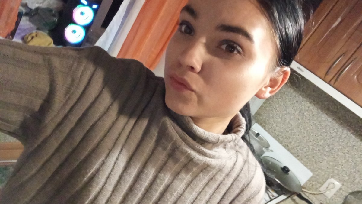 Фото пользователя Женя, 18 лет, город Абакан, цель знакомства: Серьёзные отношения