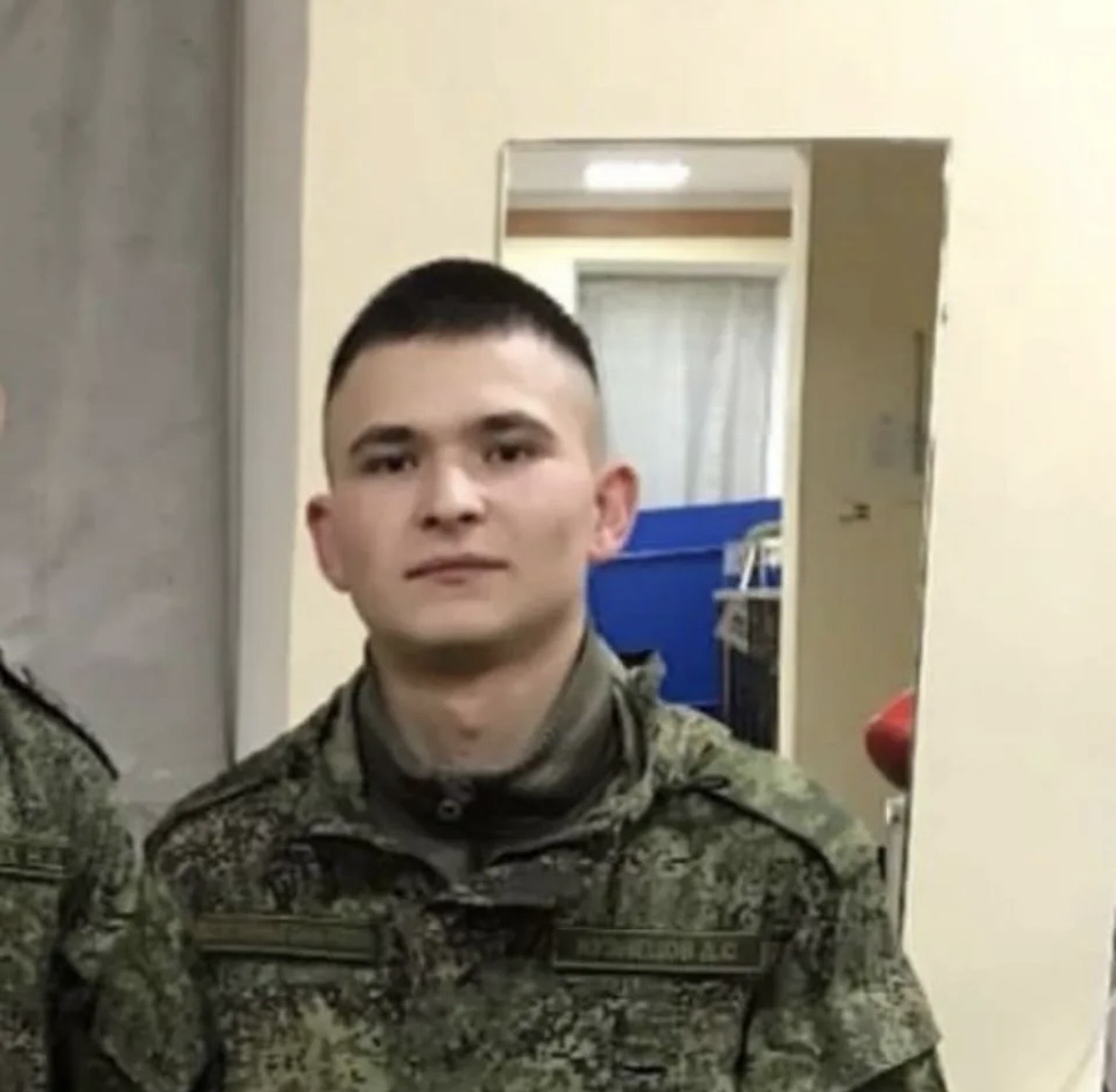 Фото пользователя Давид, 22 лет, город Ульяновск, цель знакомства: Серьёзные отношения