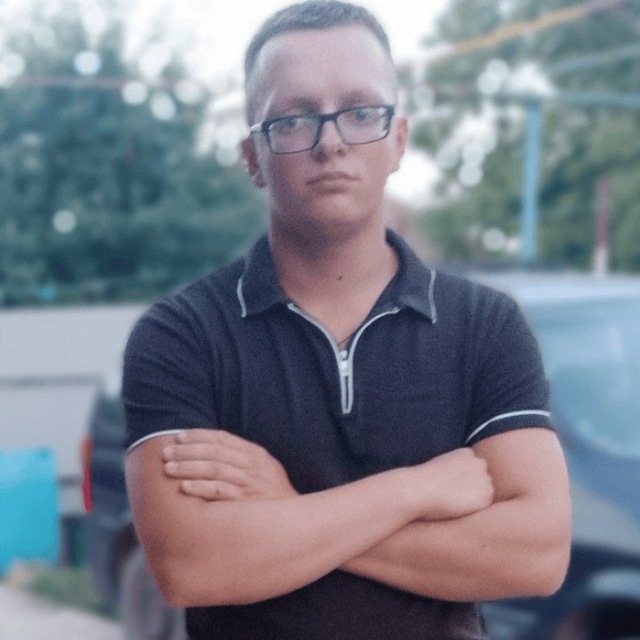 Фото пользователя Максим, 19 лет, город Тирасполь, цель знакомства: Разовые встречи